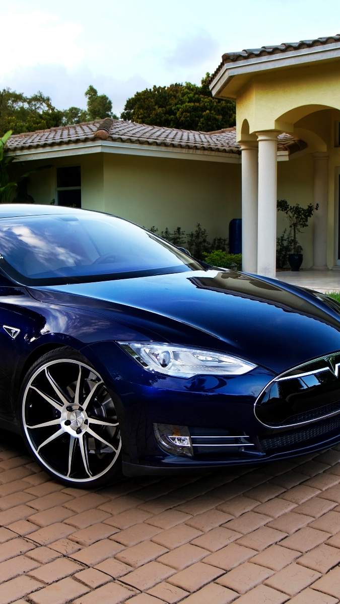 Tesla car wallpaper for iPhone and android phones - 07
