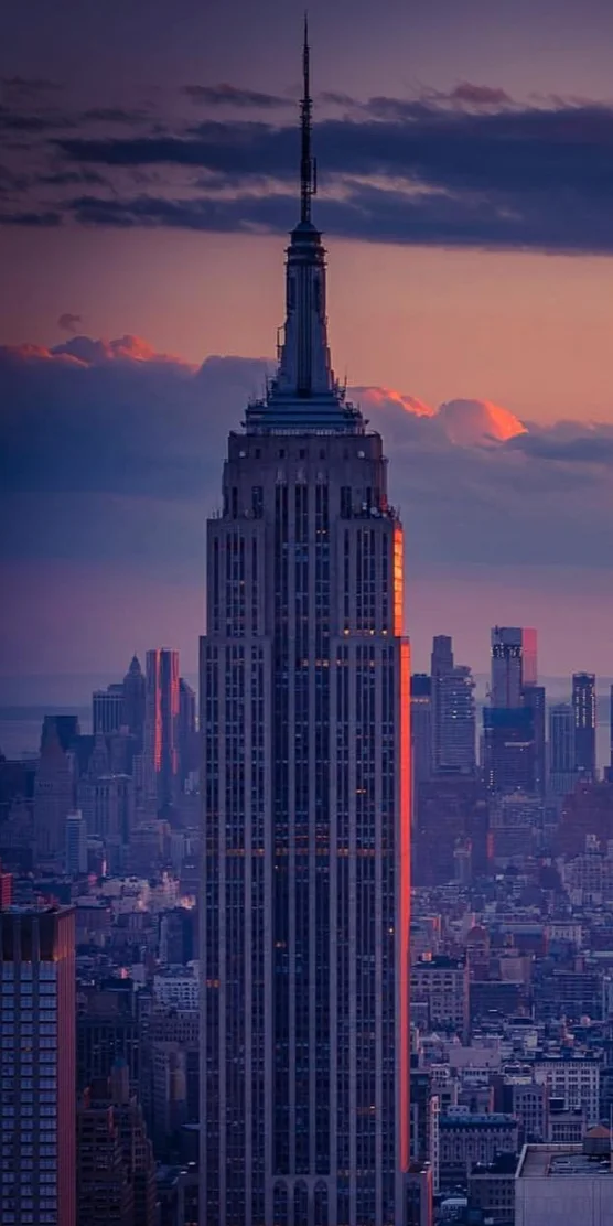 Empire State Building wallpaper for iPhone and android phones - 021